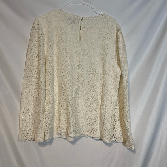 Banana Republic Cream Relaxed Boxy Blouse - Picture 4 of 7